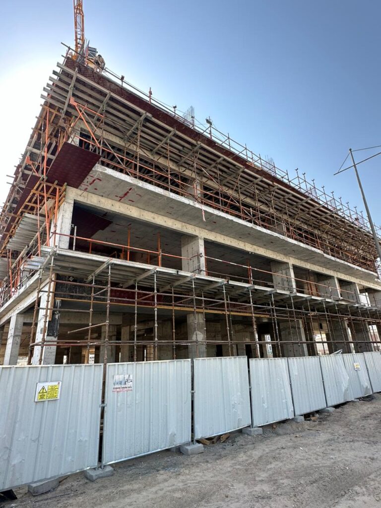 WhatsApp Image 2025-11-13 at 15.21.16 (2)