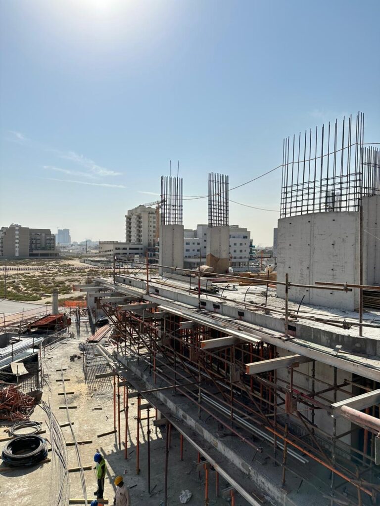 WhatsApp Image 2025-11-13 at 15.21.17 (1)