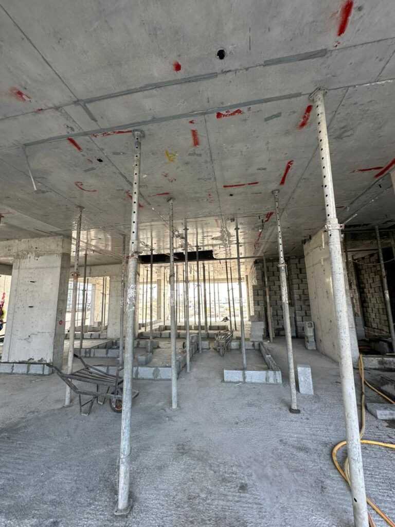 WhatsApp Image 2025-11-13 at 15.21.35 (4)